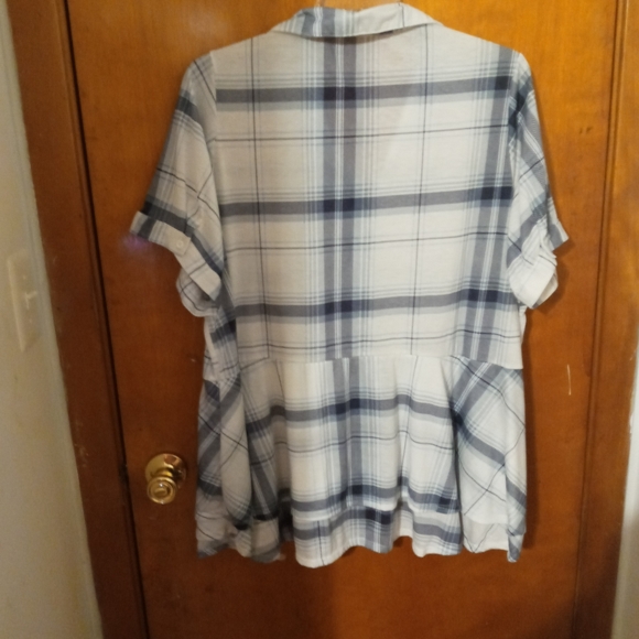 High low blouse - Picture 7 of 8